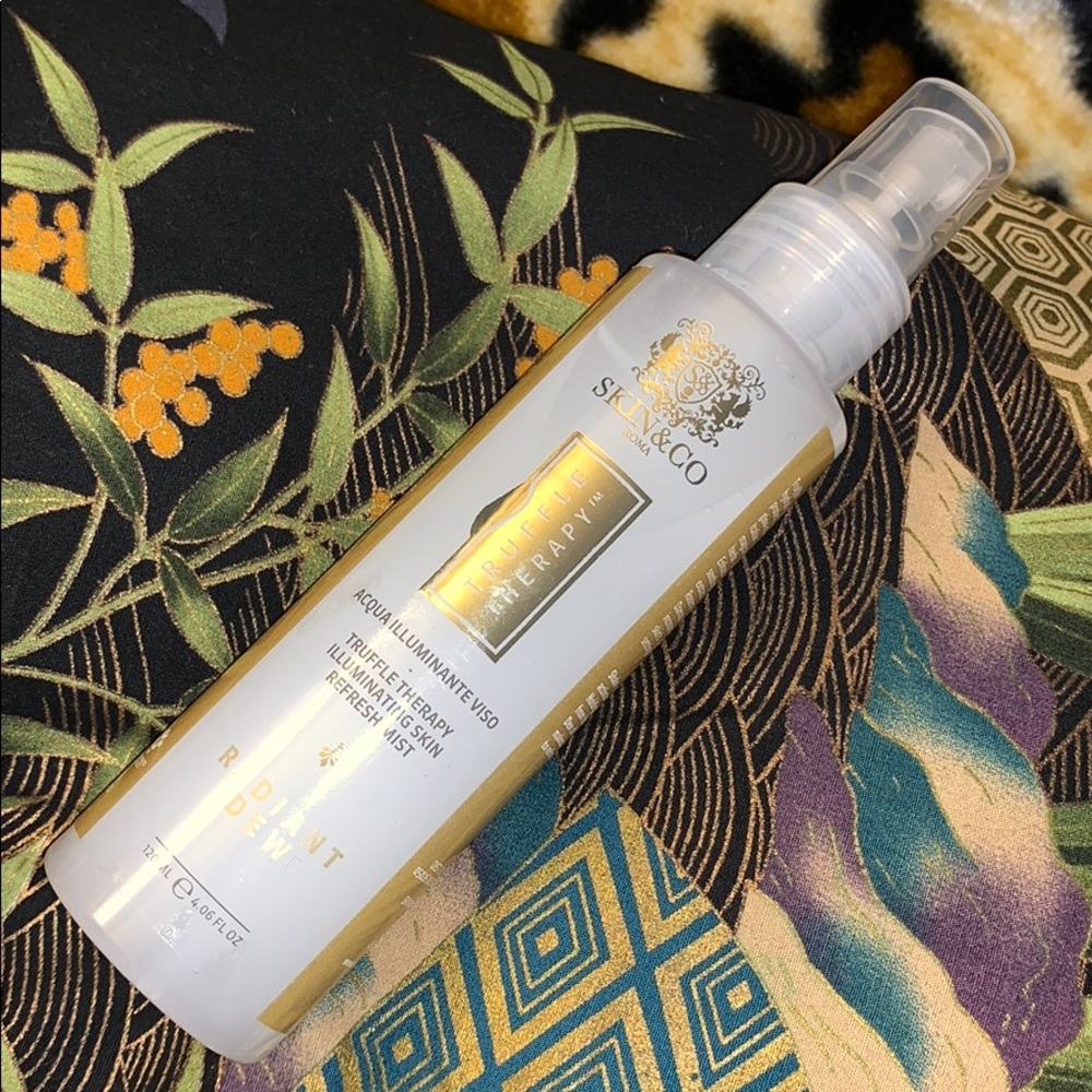 🆕 Skin & Co Truffle Therapy Radiant Dew Mist